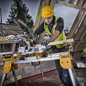 Пила торцювальна акумуляторна DeWALT DCS365N №8