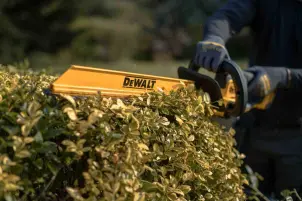Кусторез аккумуляторный DeWALT DCMHT564P1 №11