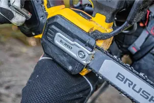 Пилка цепная безщеточная аккумуляторная с верхней рукояткой DeWALT DCMCST635X1 №7