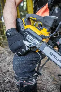 Пилка цепная безщеточная аккумуляторная с верхней рукояткой DeWALT DCMCST635X1 №9