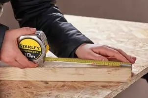 Рулетка вимірювальна STANLEY "Powerlock®", 10мх25мм, в пластмасовому корпусі. №6
