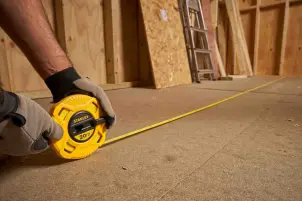 Рулетка вимірювальна STANLEY " FIBERGLASS" 20мх12, 7мм, в пластмасовому корпусі, 3-й кл. точність. №6