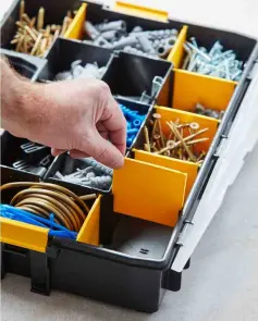 Органайзер STANLEY "Sort Master", 430x90x330мм, пластмасовий з перегородками. №14