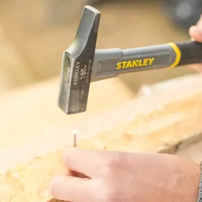 Молоток столярный STANLEY "Fiberglass", G = 160гр, размер головки 20 мм. №6