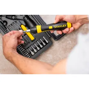 Отвертка - набор STANLEY "Pistol Grip Ratchet" с заскочним механизмом в наборе 36-тью вставками. №13