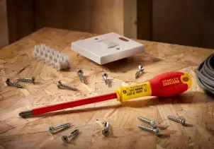 Викрутка електрика STANLEY "FatMax VDE 1000V" ізольована з жалом під шліц Pz2х125мм №11