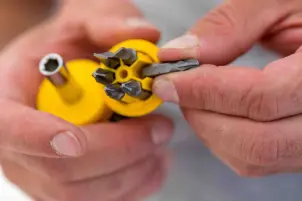Викрутка - набір STANLEY "Multibit Stubby", L=95мм, 6 біт: Ph1, Ph2; Pz1, Pz2; SL 4.5 і 6мм. №7