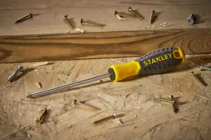 Отвертка STANLEY "ESSENTIAL", Pz2 х 100 мм. №6