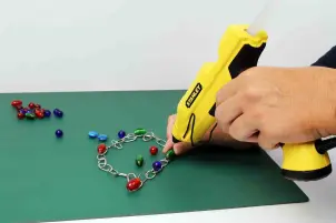 Клеевой пистолет профессиональный STANLEY FatMax®, диаметр клеевого стержня 11,3 мм. №7