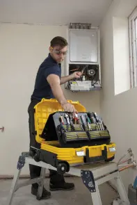 Ящик STANLEY "FATMAX®", 540 х400 х 435 мм, армированный стекловолокном, с колесами №28