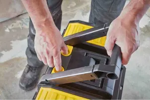 Ящик STANLEY "MOBILE WORKCENTER 3 в 1", 475x284x630мм, на колесах, пластмассовый №10
