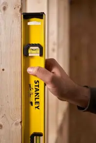 Рівень BASIC I-BEAM з алюмінію довжиною 600 мм з трьома капсулами STANLEY 0-42-074 №7