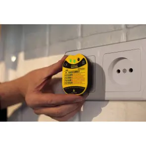 Тестер розеток настінний STANLEY FMHT82569-6 №3
