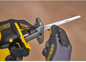 Пила шабельна акумуляторна STANLEY FATMAX SFMCS305B №10