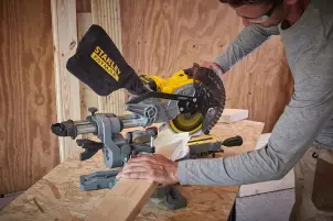 Пила торцювальна акумуляторна STANLEY FATMAX SFMCS701M1 №9