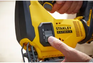 Пила торцювальна акумуляторна STANLEY FATMAX SFMCS701M1+SFMCS600B №7