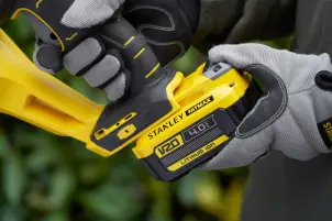 Кущоріз акумуляторний STANLEY FATMAX SFMCHT855M1 №8
