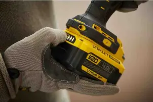 Гайковерт ударный аккумуляторный STANLEY FATMAX SFMCF900B №8