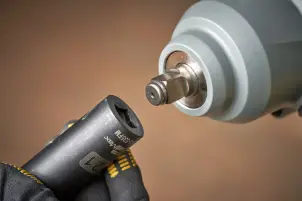 Гайковерт ударний акумуляторний STANLEY FATMAX SFMCF940B №22