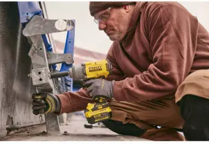 Гайковерт ударний акумуляторний STANLEY FATMAX SFMCF940M1 №20