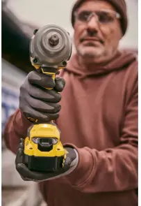 Гайковерт ударний акумуляторний STANLEY FATMAX SFMCF940M1 №24