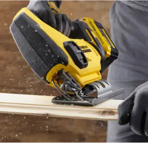 Пила лобзикова акумуляторна STANLEY FATMAX SFMCS600B №9
