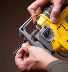 Пила лобзикова акумуляторна STANLEY FATMAX SFMCS650B №15