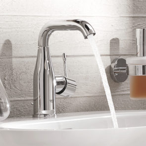 Змішувач для раковини M-розміру Grohe Essence New (23462001) №3