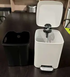 Відро для сміття з плавним закриттям квадратне Zerix Kubix-TC0106 White 6 л (колір білий) (ZX6109) №4