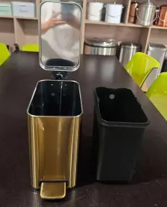 Мусорное ведро с плавным закрытием прямоугольное Mixxus Premium Quadro-TC0105 Brushed Gold 5 л (цвет матовое золото) (MI8394) №14
