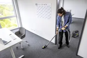 Акумуляторний пилосос T 10/1 Bp Karcher №7