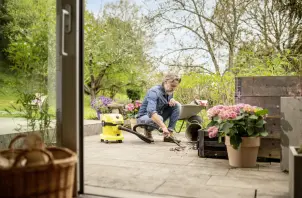 Акумуляторний господарський пилосос WD 2-18 Karcher №6