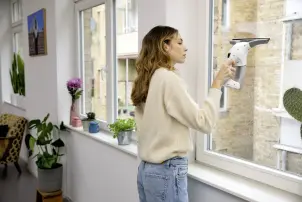 Акумуляторний віконний пилосос WV 1 Plus Karcher №8