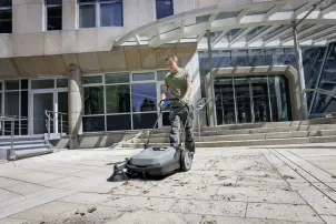 Компактна підмітальна машина KM 70/20 C (з однією бічною щіткою) Karcher №2
