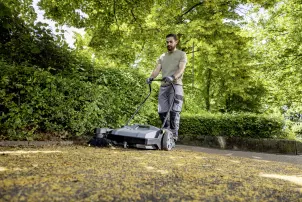Компактна підмітальна машина KM 70/15 C Classic Karcher №2