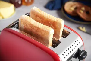 Тостер Russell Hobbs Colours Plus 1600Вт, підігрів, розморожування, метал., червоний №11