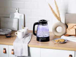 Електрочайник Russell Hobbs Hourglass 1.7л, скло, підсвічування, чорно-сріблястий №6