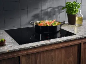 Варильна поверхня Electrolux індукційна, 60см, розширена зона, датчик кипіння, Hob2Hood, чорний №3