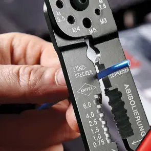 Кліщі для опресування, різання та зачистки 230мм KNIPEX 97 21 215 SB, фосфатовані №3