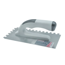 (37434) Терка CLASSIC нерж. сталь 130х270 зуб 10х10 двокомп. ручка HAISSER