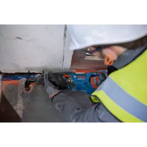 Аккумуляторная сабельная пила Bosch GSA 18 V-LI C Professional (18 В, без АКБ, 2900 ход/мин) (06016C0020) №11