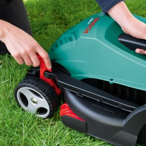 Газонокосарка електрична Bosch ARM 37 (1.4 кВт, 370 мм) (06008A6201) №4