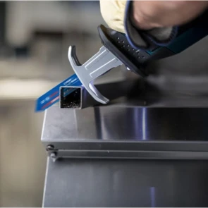 Пилка по металлу для сабельных ножовок Bosch Expert Thin Tough Metal S 922 EHM (150 мм, 1 шт.) (2608900360) №5