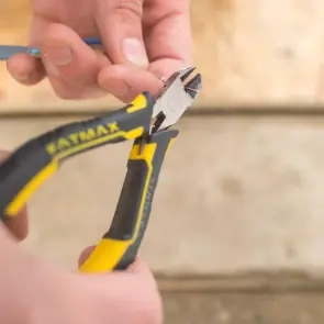 Мини кусачки STANLEY "FatMax®" диагональные, L = 115 мм, масса 72 г. №4