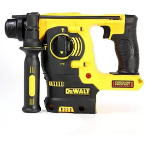 Набір з чотирьох інструментів безщіткових DeWALT DCK422P3 №17