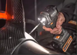 Набор из двух инструментов аккумуляторных бесщеточных McLaren F1 TEAM LIMITED EDITION DeWALT DCK200MM2T №12
