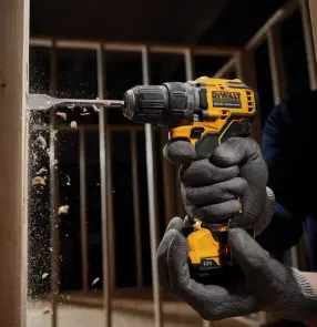 Набір з двох інструментів безщіткових DeWALT DCK2110L2T №12