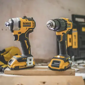 Набір з двох інструментів безщіткових DeWALT DCK2062D2T №5