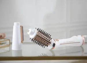 Фен-щетка Rowenta Brush Activ' Ultimate Care, 700Вт, 3 режима, иониз-я, холл. обдув, оборот. насадок, керамика, бело-золотой №5