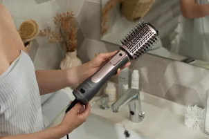Фен-щітка Ardesto Brush Pink Touch, 1200Вт, 2 швидкості, 2 темп. режими, LED-дисплей, функція іонізації , 4 насадки, сірий+ рожевий №8